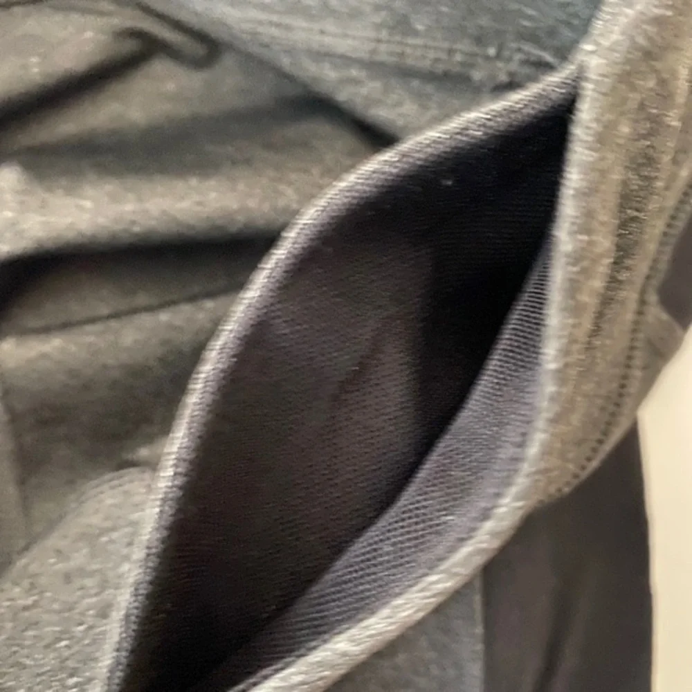 Express Core Performance capris - Picture 6 of 6